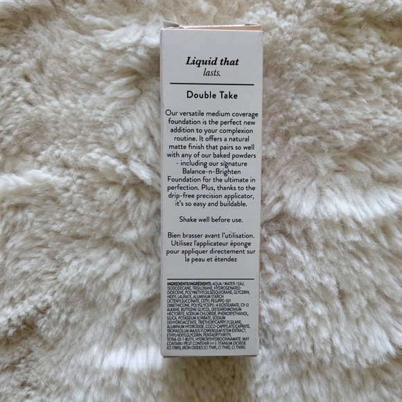 LAURA GELLER Double Take Liquid Foundation (Light) - Picture 6 of 6